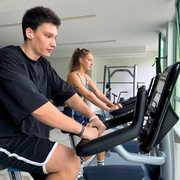 Zona cardio nella palestra a Villa Lagarina